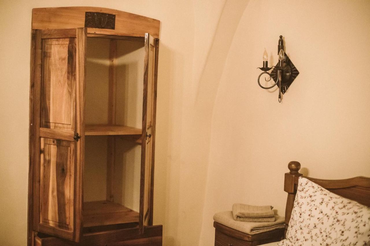 Casa Schobeln Appartement Braşov Buitenkant foto